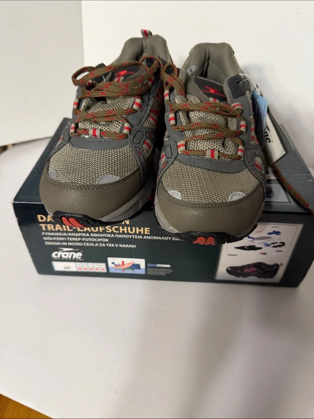 Crane Men's Olive Trail Running Shoes with Red Accents